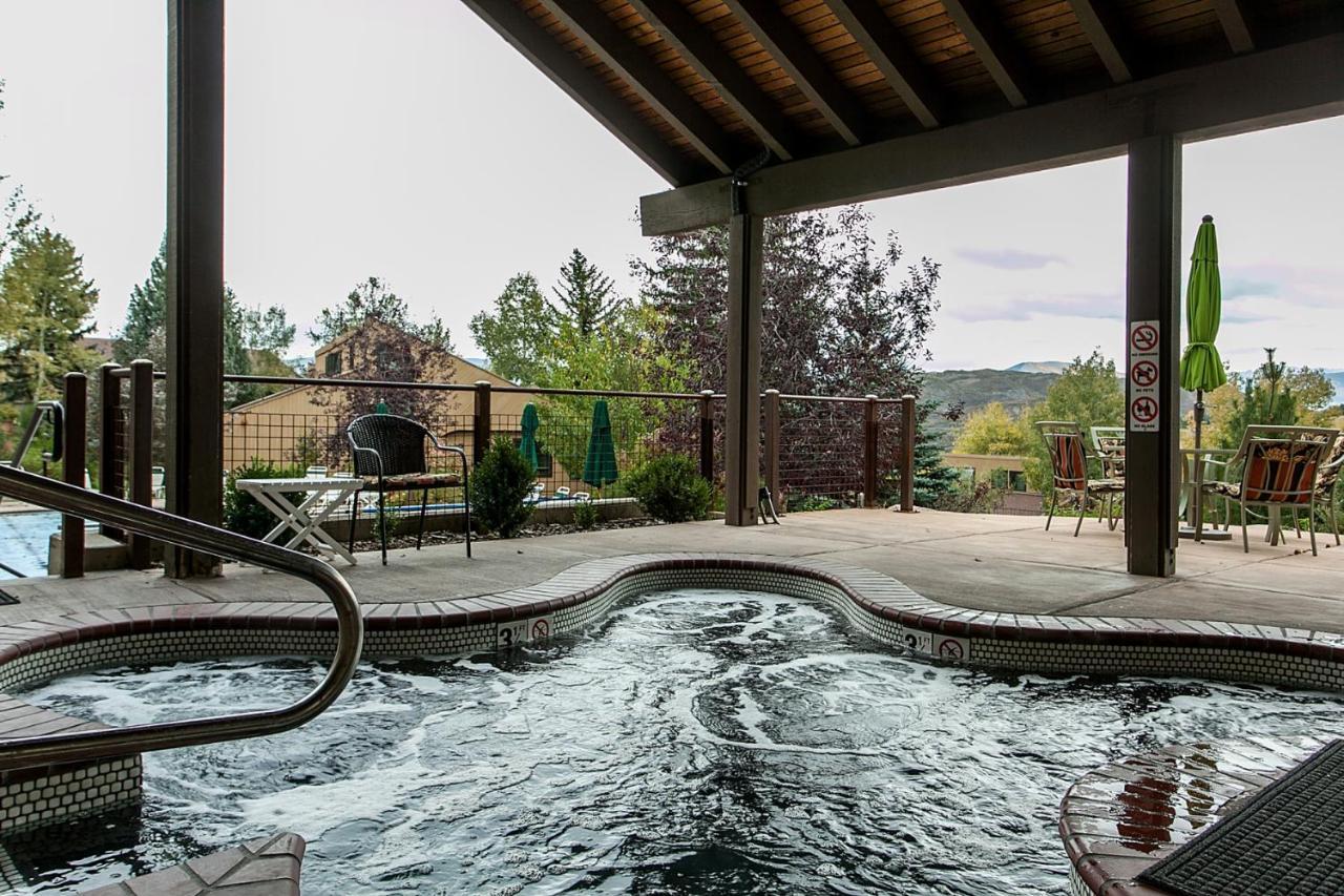 Seasons Four By Snowmass Vacations Apartment สโนว์แมส วิลเลจ ภายนอก รูปภาพ
