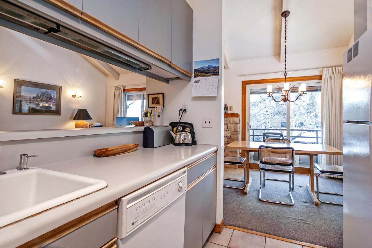 Seasons Four By Snowmass Vacations Apartment สโนว์แมส วิลเลจ ภายนอก รูปภาพ